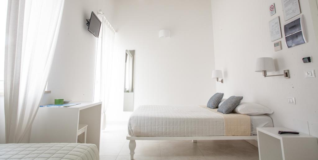 Camere Mare Sirolo Luaran gambar